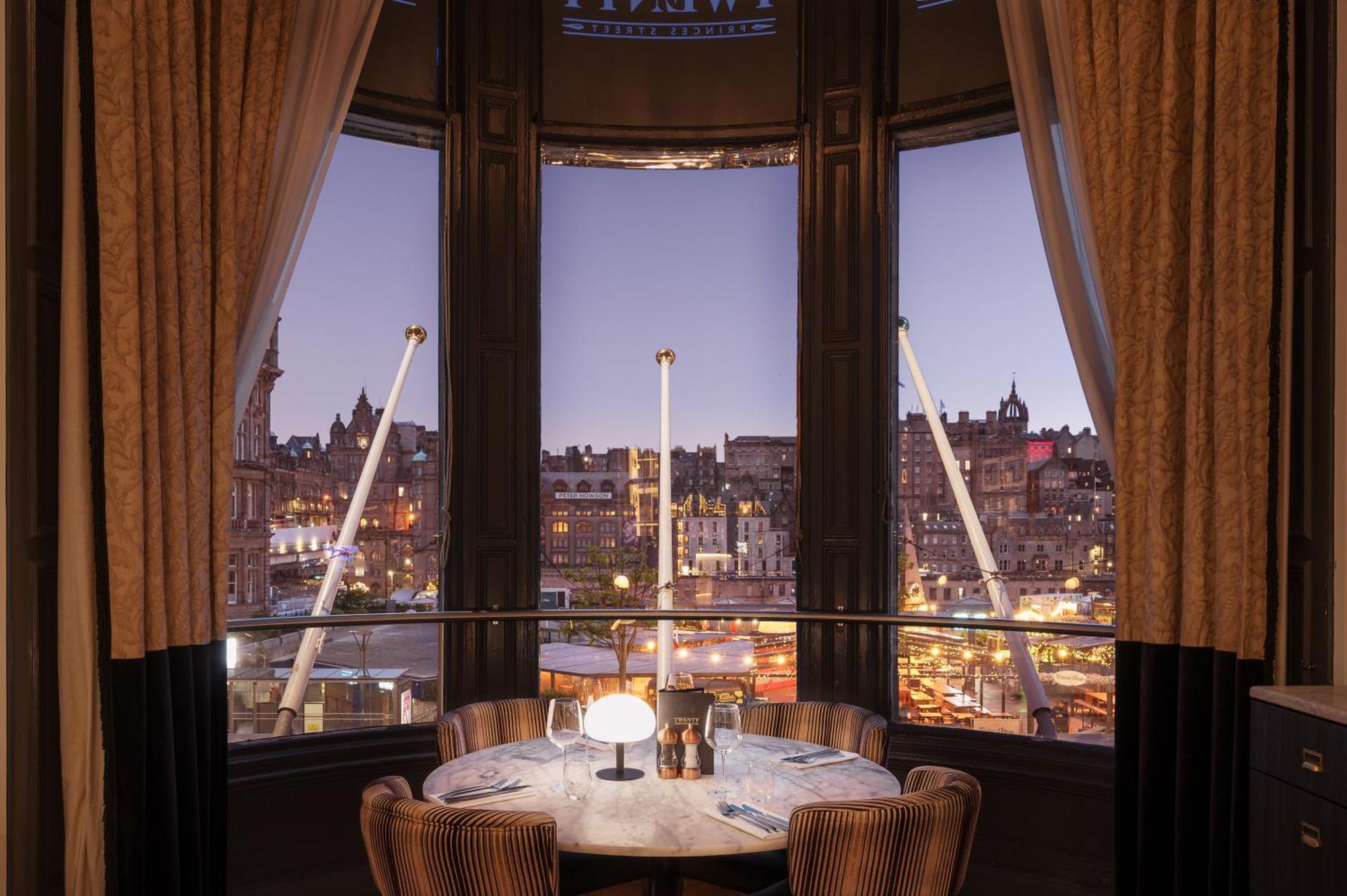 Hotel Indigo - Edinburgh - Princes Street By Ihg Eksteriør billede